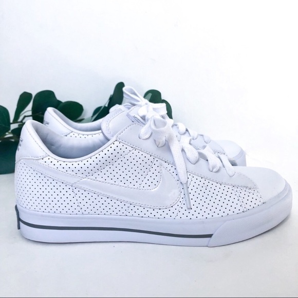 nike sweet classic low